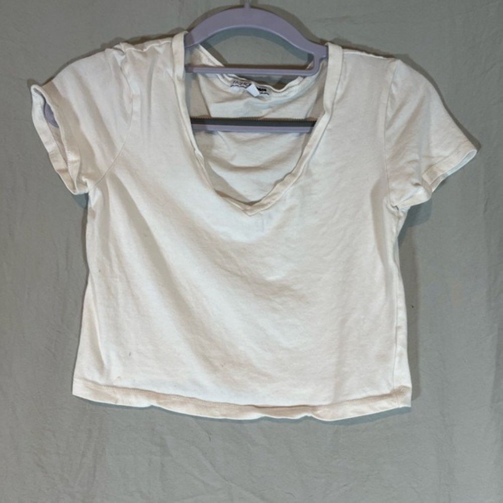 Fashion Nova White Deep V Neck Short Sleeve Crop Top Small Minimalist Basic